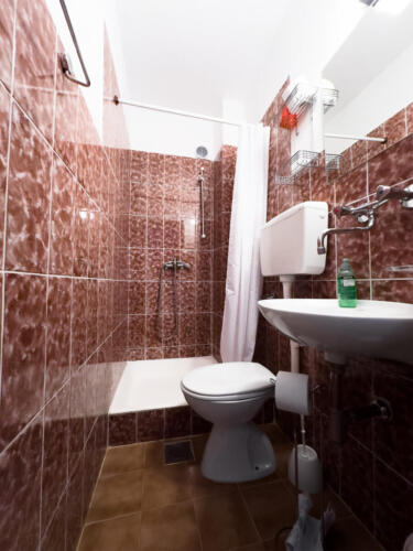 Bed and Breakfast Drage Pakostane Rooms 105