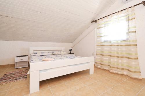 Bed-and-Breakfast-Drage-Pakostane-Rooms-35
